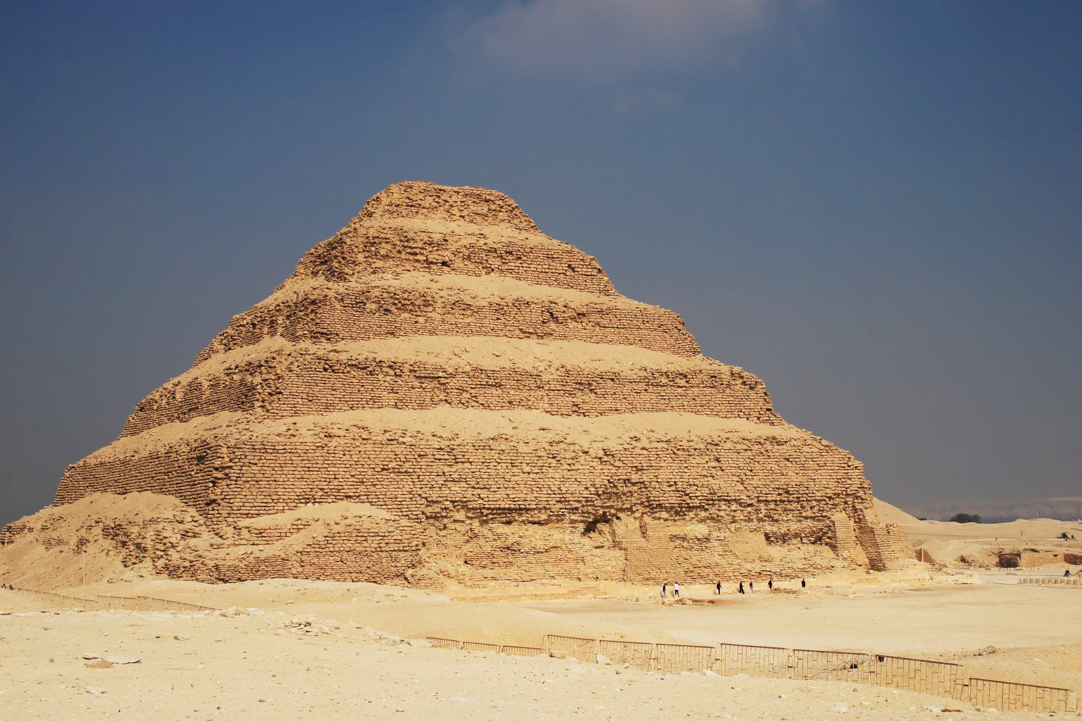 How Did Egyptians Build the Pyramids? Ancient Ramp Find Deepens Mystery