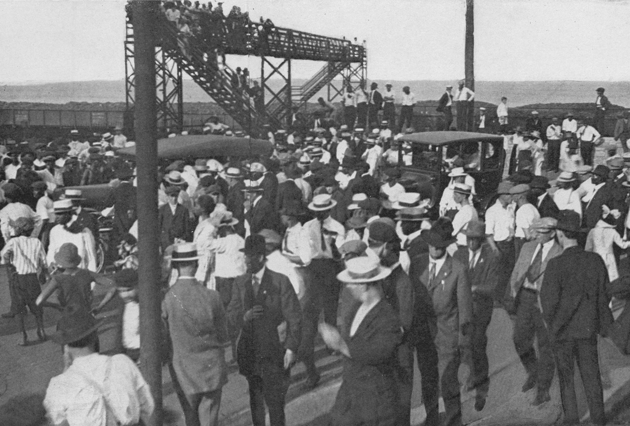 The Chicago Race Riot of 1919 ‑ Cause, Definition, Red Summer | HISTORY