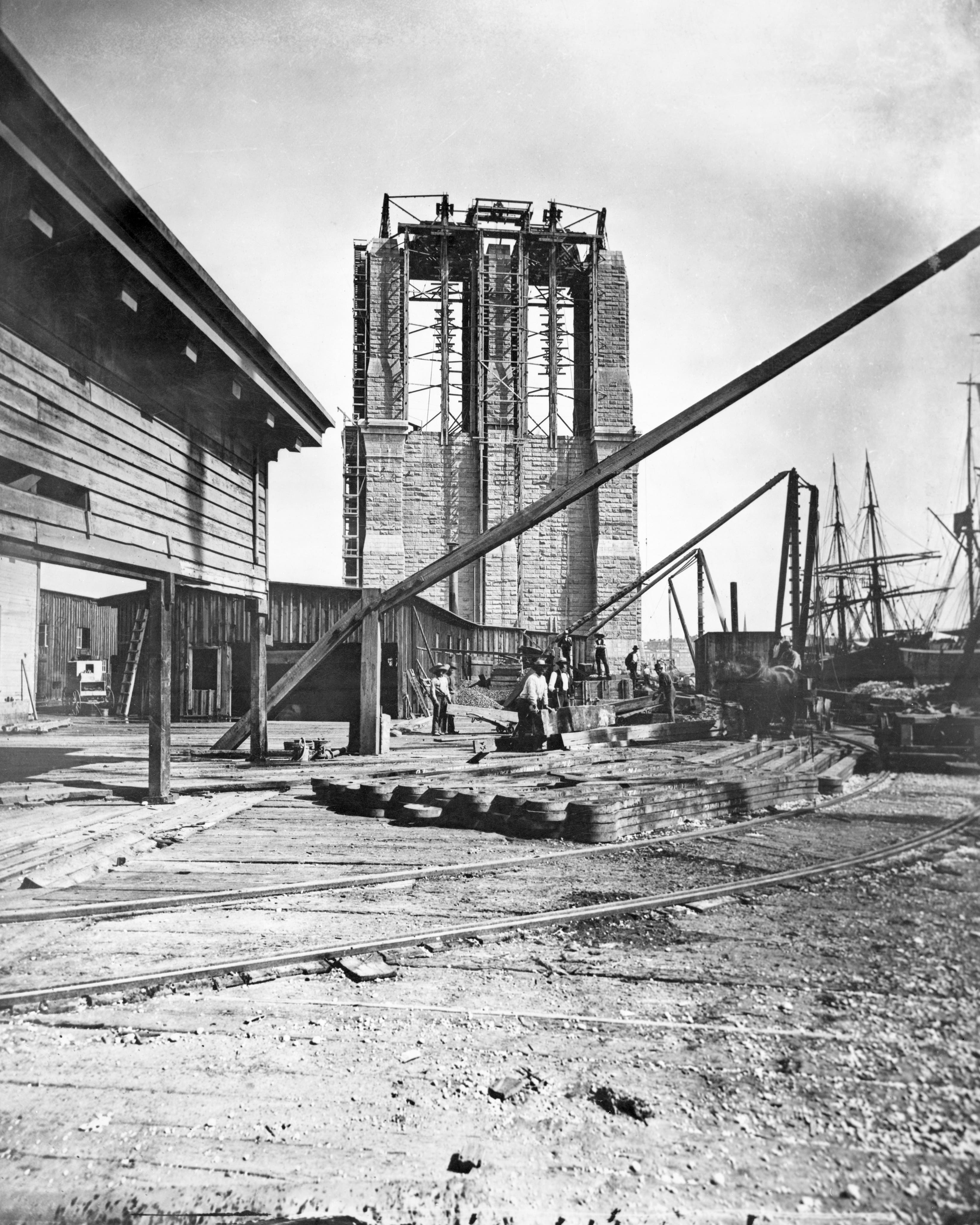 10 Things You May Not Know About the Brooklyn Bridge HISTORY