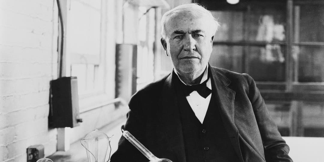 When Edison Turned Night into Day HISTORY When Edison Turned Night into Day HISTORY