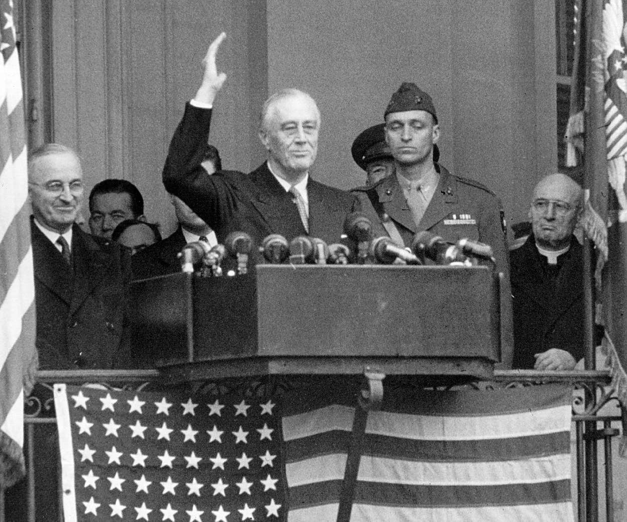 Why FDR's Fourth Presidential Inauguration Lasted Only 15 Minutes | HISTORY