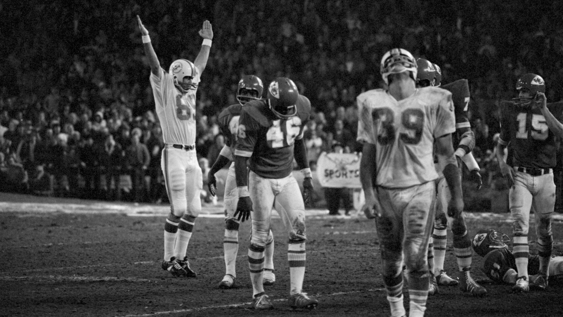The NFL's Longest Game How a Soccer PlayerTurnedKicker Secured the
