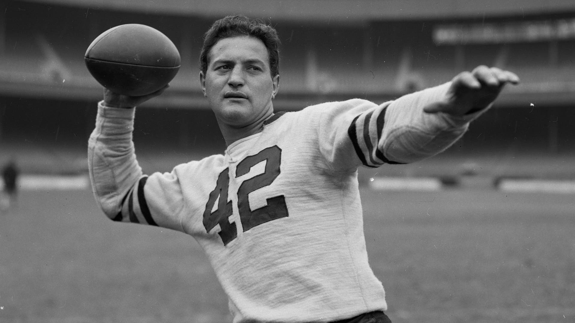 7 Early NFL Quarterbacks Who Changed the Game HISTORY