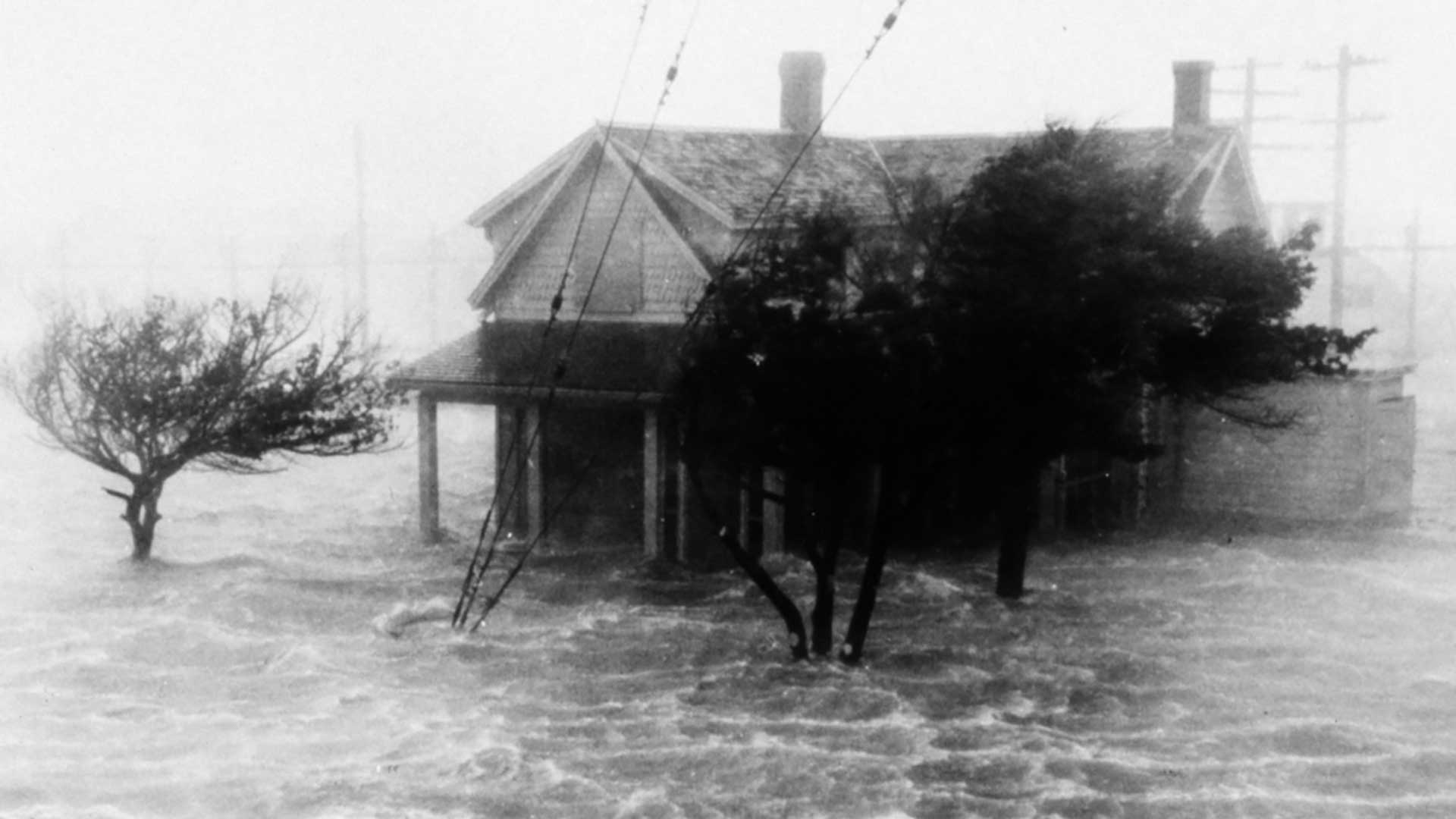 Hurricane Science Key Advances in Tracking the Deadly Storms HISTORY